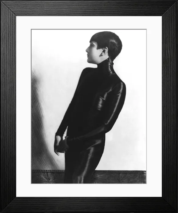 Framed Print : Lya De Putti, 1926 (etching-style portrait by M.I. Boris, aka Boris Majdrakoff)