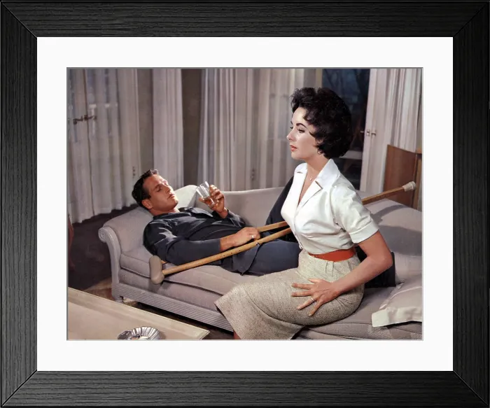 Framed Print : CAT ON A HOT TIN ROOF, Paul Newman, Elizabeth Taylor, 1958 Framed Print : CAT ON A HOT TIN ROOF, Paul Newman, Elizabeth Taylor, 1958