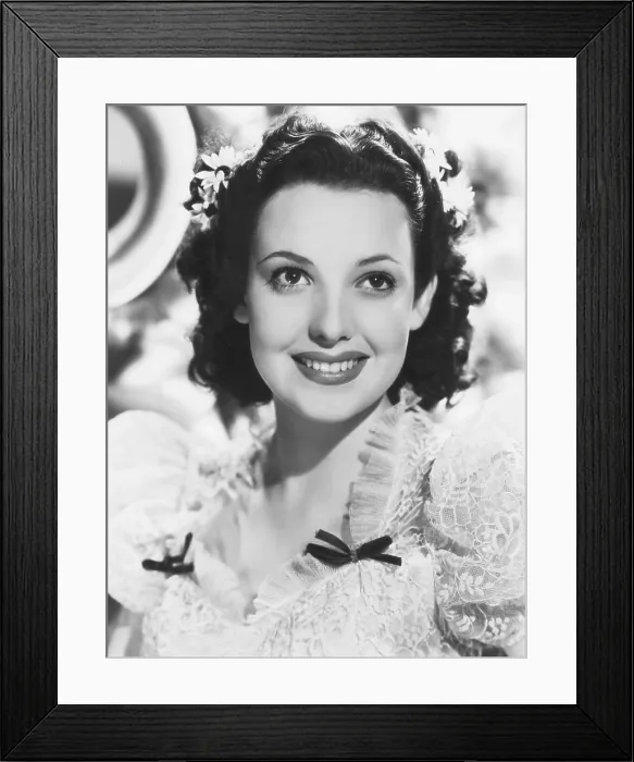 Framed Print : Linda Darnell, 1939 Framed Print : Linda Darnell, 1939