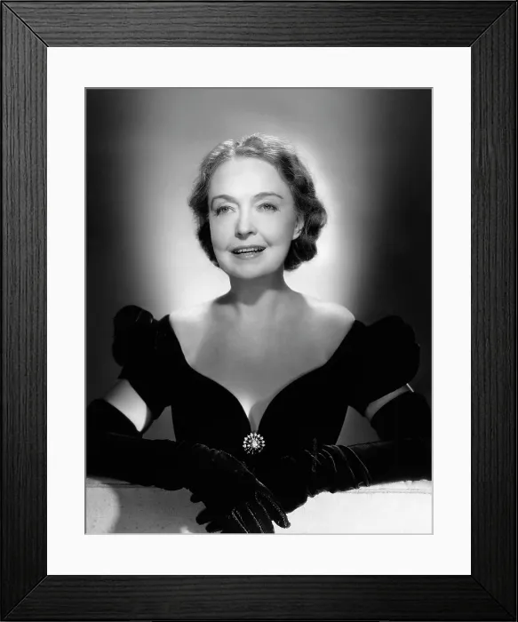 Framed Print : Lillian Gish, 1955 Framed Print : Lillian Gish, 1955