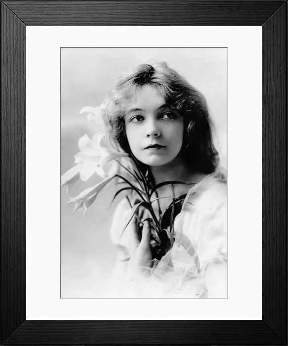 Framed Print : Lillian Gish, ca. mid-1910s Framed Print : Lillian Gish, ca. mid-1910s