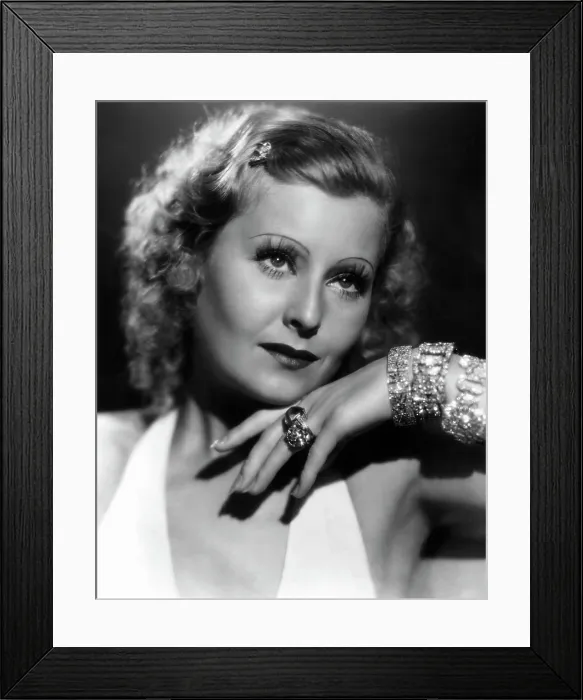 Framed Print : Lilian Harvey, 1933 Framed Print : Lilian Harvey, 1933