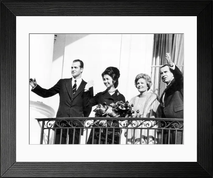 Framed Print : Prince Juan Carlos, and Princess Sophia, of Spain, are greeted by First Lady Pat Nixon and President Richard Nixon, at the White House, January 26, 1971