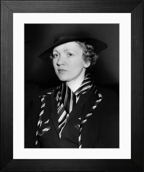 Framed Print : Mary Miles Minter (1902-1984), American silent film actress, 1937. CSU Archives / Courtesy Everett Collection