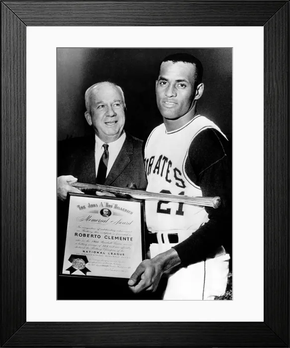 Framed Print : National League President Warren Giles presents batting champion Roberto Clemente of the Pittsburgh Pirates with a silver bat award. 1966.Courtesy CSU Archives / Everett Collection Framed Print : National League President Warren Giles presents batting champion Roberto Clemente of the Pittsburgh Pirates with a silver bat award. 1966.Courtesy CSU Archives / Everett Collection