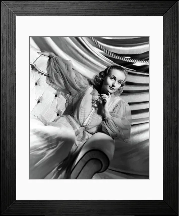 Framed Print : CAROLE LOMBARD, portrait