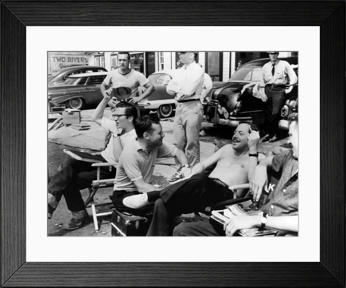 Framed Print : THE FUGITIVE KIND, director Sidney Lumet (wearing glasses, seated left), screenwriter Tennessee Williams (second from right), 1959