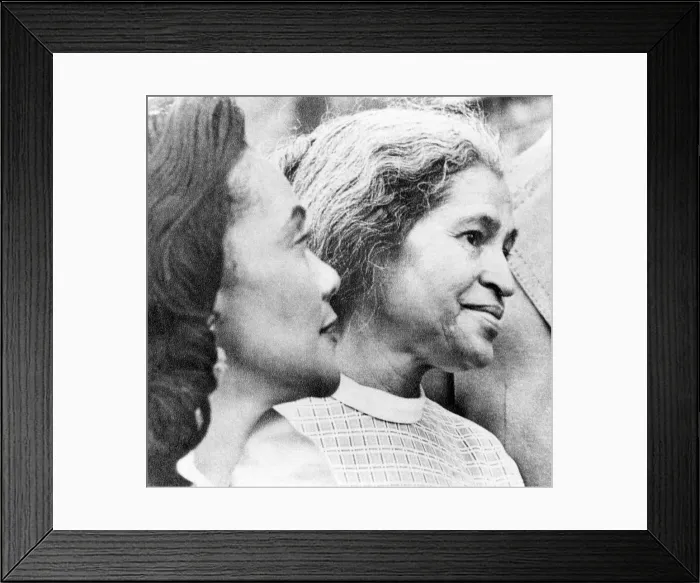 Framed Print : Civil rights activists Coretta King and Rosa Parks in Montgomery, Alabama, 1975.. Courtesy: CSU Archives  /  Everett Collection