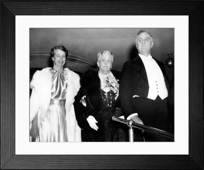 Framed Print : First Lady Eleanor Roosevelt (far left), President Franklin D. Roosevelt (far right), and his mother Sara D