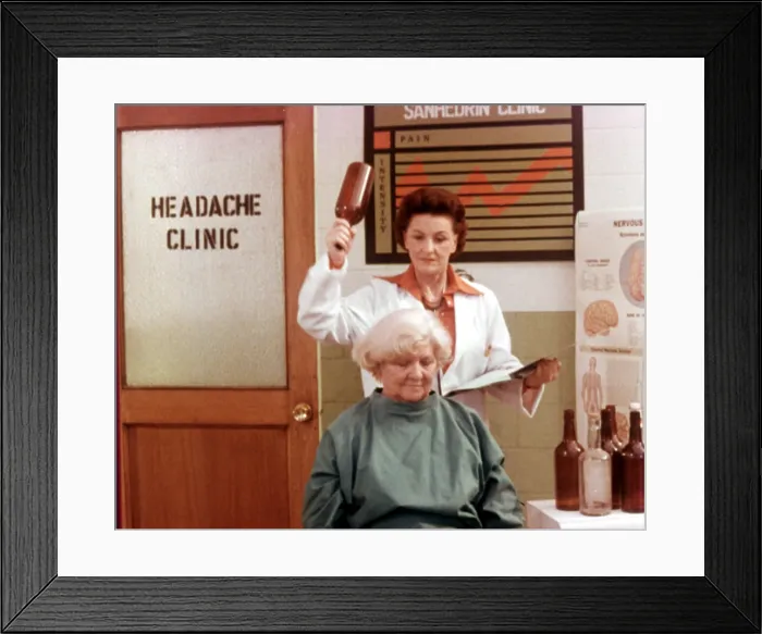 Framed Print : KENTUCKY FRIED MOVIE, 1977 Framed Print : KENTUCKY FRIED MOVIE, 1977