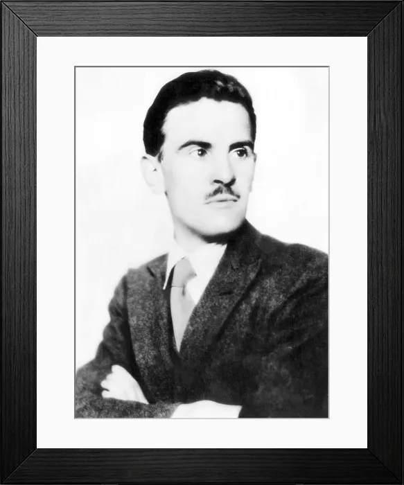 Framed Print : V.S. Pritchett (Victor Sawdon Pritchett), (1900-1997), British writer, circa 1930s. Courtesy: CSU Archives / Everett Collection Framed Print : V.S. Pritchett (Victor Sawdon Pritchett), (1900-1997), British writer, circa 1930s. Courtesy: CSU Archives / Everett Collection