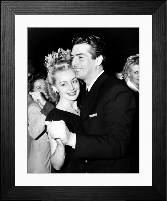 Framed Print : Anne Shirley, Victor Mature, celebrating their engagement, Hollywood, California, October 28, 1943.. Courtesy: CSU Archives  /  Everett Collection
