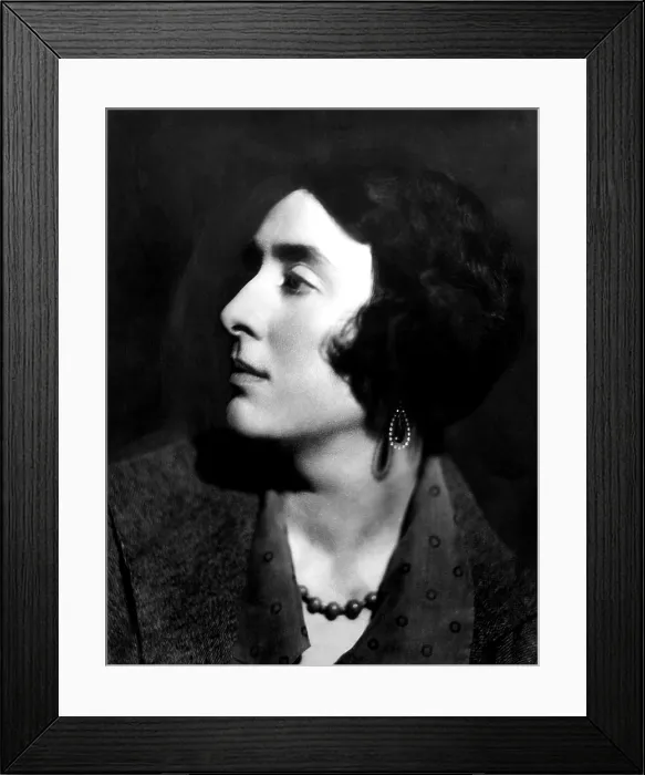 Framed Print : Author Vita Sackville-West. Courtesy: CSU Archives / Everett Collection Framed Print : Author Vita Sackville-West. Courtesy: CSU Archives / Everett Collection