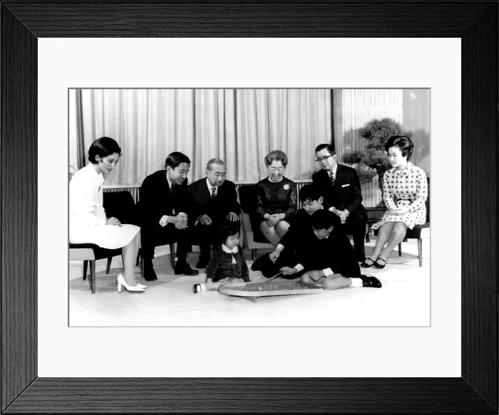 Framed Print : Crown Princess Michiko, Crown Price Akihito, Emperor Hirohito, Empress Nagako, Prince Hitachi and Princess Hitachi watch little princess Nori, Prince Hiro and Prince Aya Framed Print : Crown Princess Michiko, Crown Price Akihito, Emperor Hirohito, Empress Nagako, Prince Hitachi and Princess Hitachi watch little princess Nori, Prince Hiro and Prince Aya