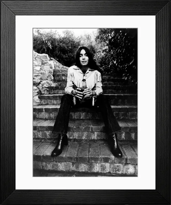Framed Print : Emmylou Harris, ca.1979. Courtesy: CSU Archives / Everett Collection