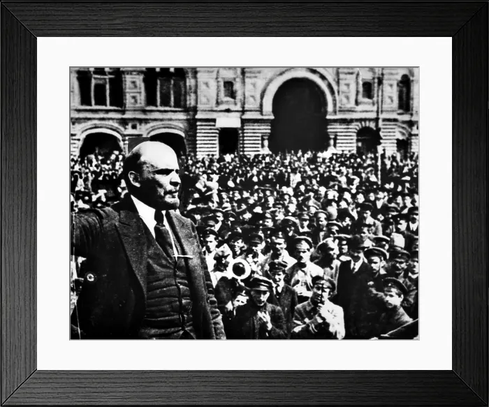 Framed Print : Soviet Premier Vladimir Lenin (1870-1924), Russian communist politician c. 1920's.. Courtesy: CSU Archives / Everett Collection Framed Print : Soviet Premier Vladimir Lenin (1870-1924), Russian communist politician c. 1920's.. Courtesy: CSU Archives / Everett Collection