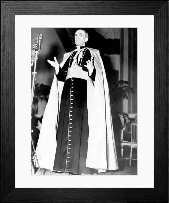 Framed Print : Pope Pius XII, (1876-1958), giving a speech at the Catholic University, Washington D.C. 1939.. Courtesy: CSU Archives / Everett Collection Framed Print : Pope Pius XII, (1876-1958), giving a speech at the Catholic University, Washington D.C. 1939.. Courtesy: CSU Archives / Everett Collection