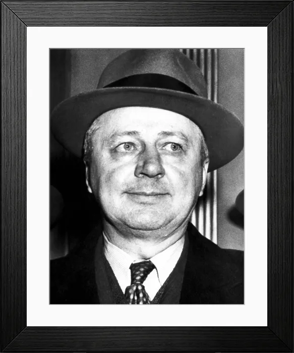 Framed Print : George Metesky, (aka The Mad Bomber'), on his way from Bellevue Hospital's psychiatric division to court, New York City, c. 1957