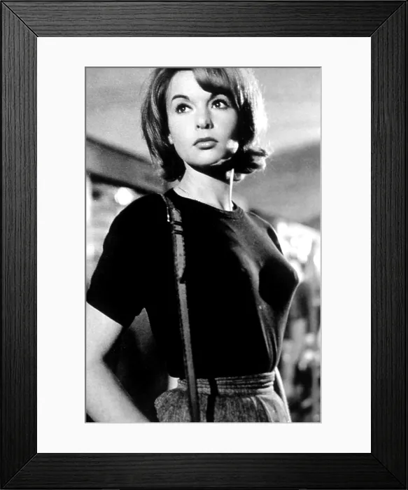 Framed Print : LA CHATTE SORT SES GRIFFES (aka THE CAT SHOWS HER CLAWS), Francoise Arnoul, 1960