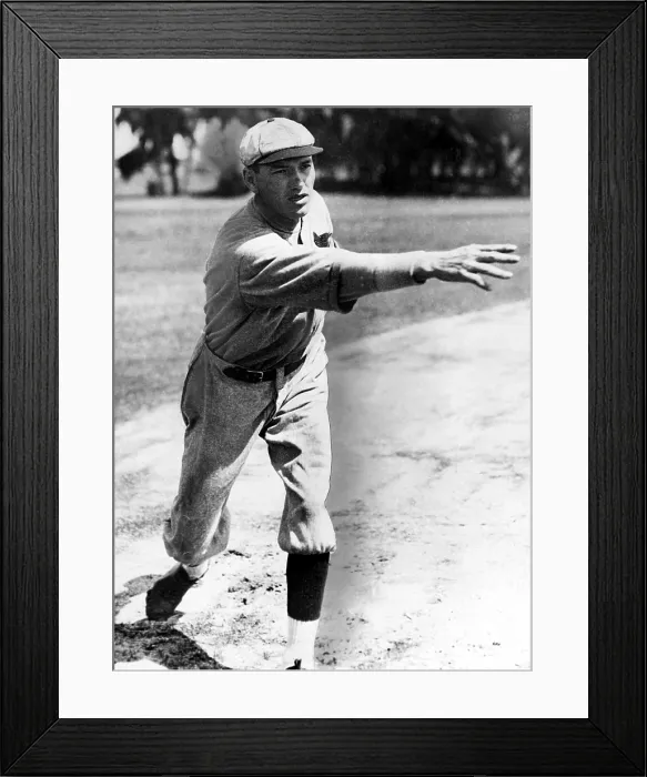 Framed Print : Jay Hanna Dizzy Dean, (1910-1974) ace pitcher for St. Louis Cardinals during 1930s, 9 / 29 / 34. Courtesy: CSU Archives / Everett Collection Framed Print : Jay Hanna Dizzy Dean, (1910-1974) ace pitcher for St. Louis Cardinals during 1930s, 9 / 29 / 34. Courtesy: CSU Archives / Everett Collection