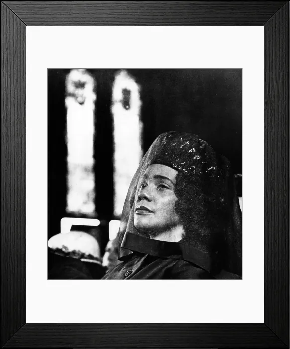 Framed Print : Coretta Scott King mourns the loss of her husband Martin Luther King, Jr. Ebenezer Baptist Church, Atlanta, GA, April 09, 1968.. Courtesy: CSU Archives / Everett Collection Framed Print : Coretta Scott King mourns the loss of her husband Martin Luther King, Jr. Ebenezer Baptist Church, Atlanta, GA, April 09, 1968.. Courtesy: CSU Archives / Everett Collection