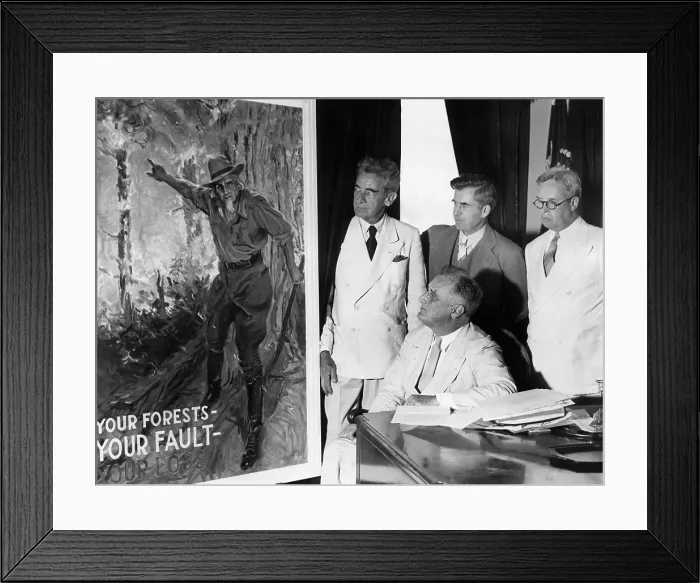Framed Print : American artist and cartoonist James Montgomery Flagg, President Franklyn Roosevelt, Secretary of Agriculture Henry Wallace, and Earle H