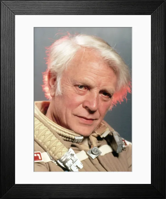Framed Print : THE LAST STARFIGHTER, Dan O'Herlihy, 1984. (c) Universal /  Courtesy: Everett Collection
