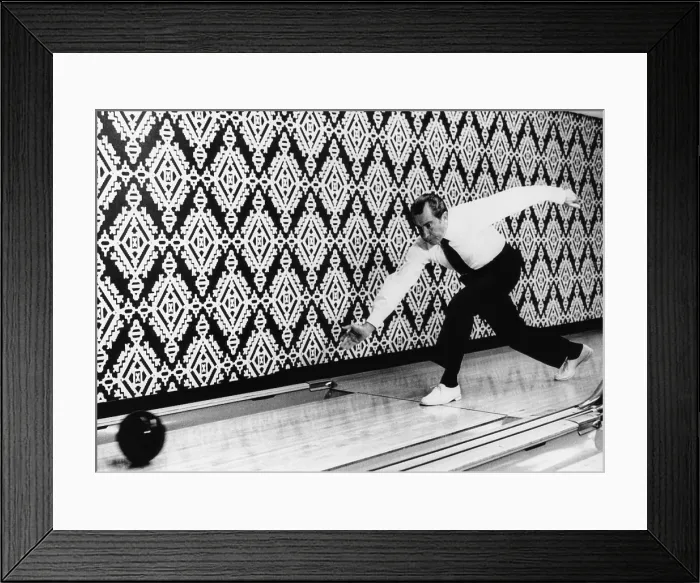 Framed Print : U.S. President Richard Nixon, bowling in the Executive Office Building located across from the White House, Washington D.C. 1971.. Courtesy: CSU Archives  /  Everett Collection