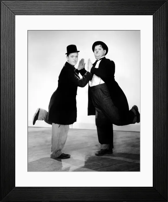 Framed Print : WAY OUT WEST, Stan Laurel, Oliver Hardy, 1937