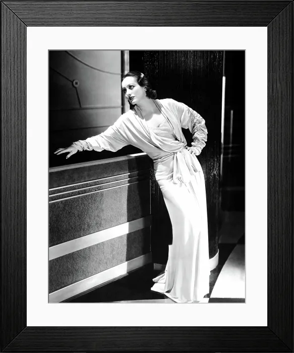 Framed Print : GRAND HOTEL, Joan Crawford, 1932 Framed Print : GRAND HOTEL, Joan Crawford, 1932