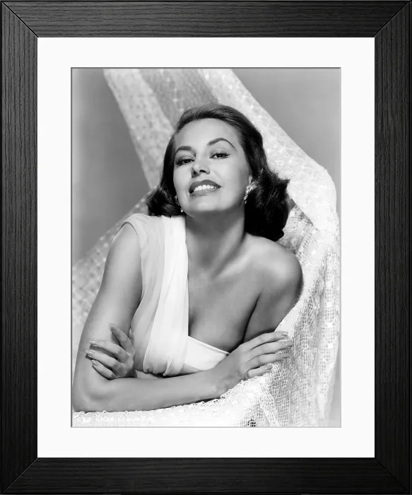 Framed Print : Cyd Charisse, portrait Framed Print : Cyd Charisse, portrait