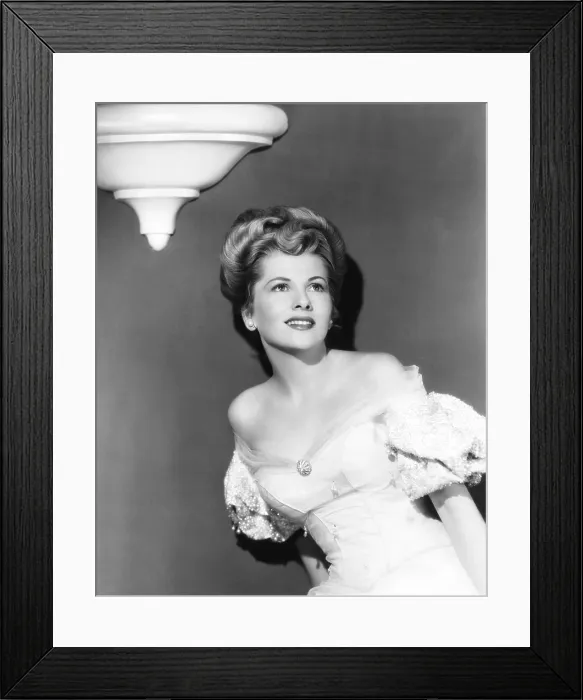 Framed Print : IVY, Joan Fontaine, 1947