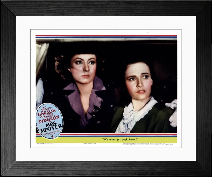 Framed Print : MRS. MINIVER, from left, Greer Garson, Teresa Wright, 1942