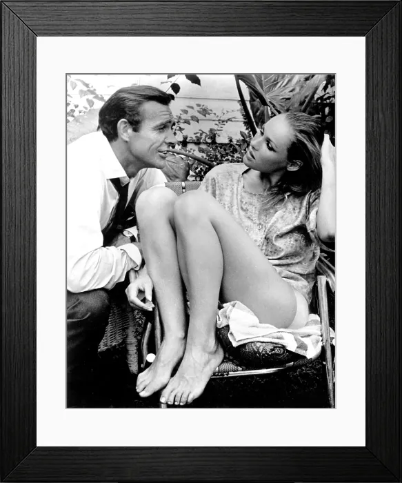 Framed Print : SEAN CONNERY and URSULA ANDRESS take a breather during production of DR. NO, 1962