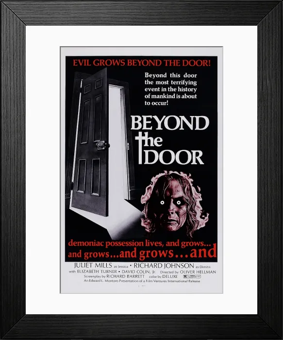 Framed Print : BEYOND THE DOOR, (aka CHI SEI?), US poster art, 1974 Framed Print : BEYOND THE DOOR, (aka CHI SEI?), US poster art, 1974
