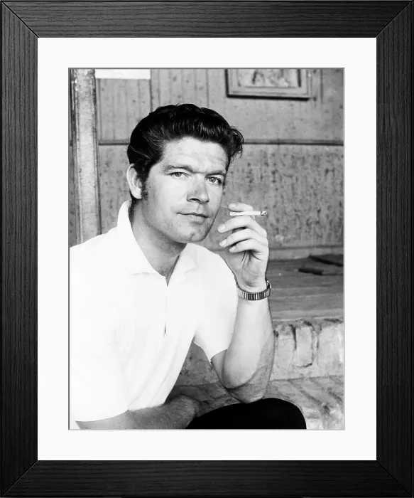 Framed Print : Stephen Boyd, in Rome, where he is filming IMPERIAL VENUS, 1962 Framed Print : Stephen Boyd, in Rome, where he is filming IMPERIAL VENUS, 1962