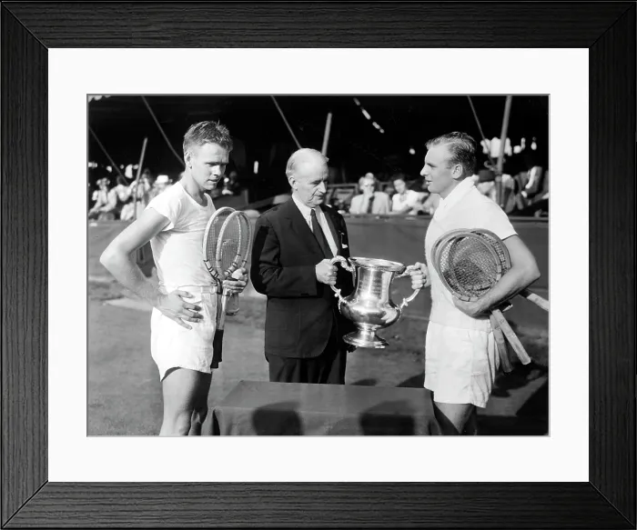 Framed Print : Jack Kramer (L), after being defeated by Lt.Joe Hunt (R), at the National Amateur Tennis Championship, in Forest Hills, NY, 9 / 10 / 1943. Courtesy: CSU Archives / Everett Collection Framed Print : Jack Kramer (L), after being defeated by Lt.Joe Hunt (R), at the National Amateur Tennis Championship, in Forest Hills, NY, 9 / 10 / 1943. Courtesy: CSU Archives / Everett Collection
