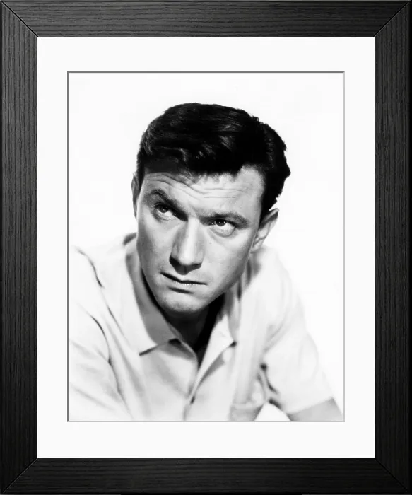 Framed Print : Laurence Harvey, 1960