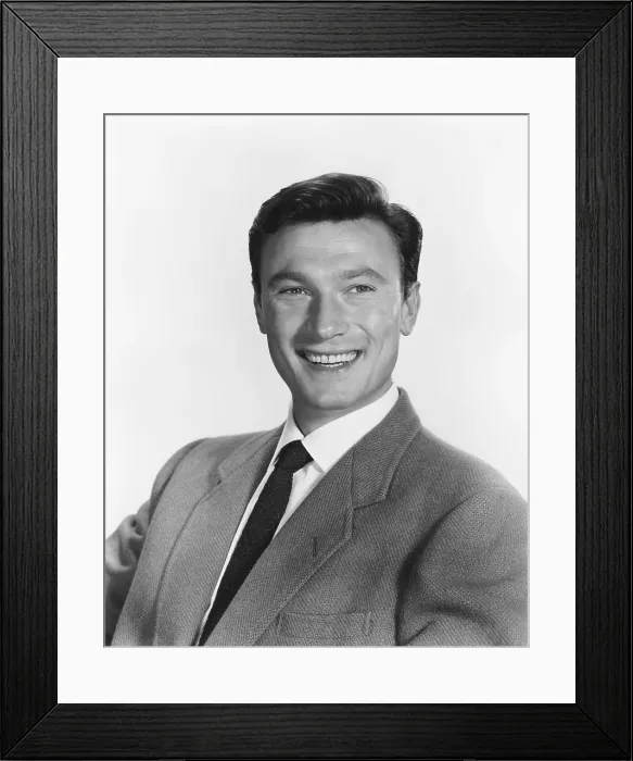 Framed Print : Laurence Harvey, ca. early 1950s Framed Print : Laurence Harvey, ca. early 1950s
