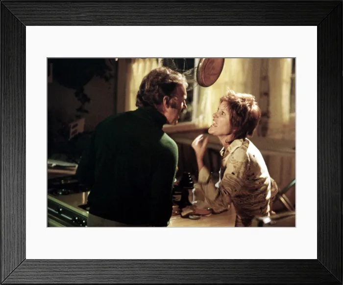Framed Print : NIGHT MOVES, Gene Hackman, Susan Clark, 1975 Framed Print : NIGHT MOVES, Gene Hackman, Susan Clark, 1975
