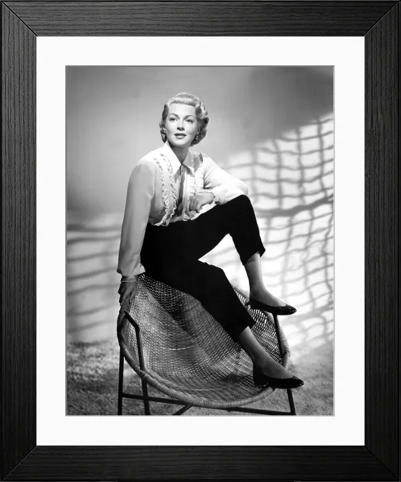 Framed Print : LANA TURNER, 1950s Framed Print : LANA TURNER, 1950s