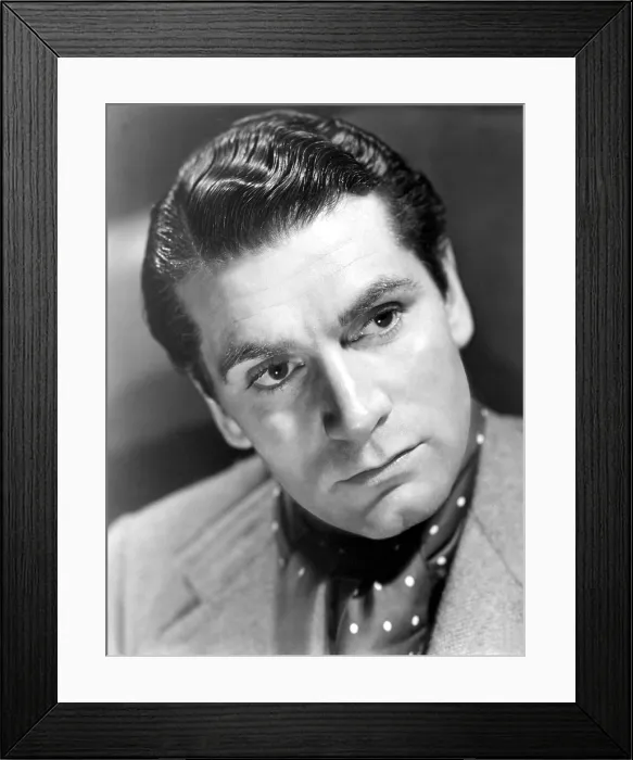 Framed Print : Laurence Olivier, 1940