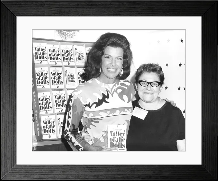 Framed Print : Jacqueline Susann and fan Anne Udin at a convention prior to the release of VALLEY OF THE DOLLS, 6 / 5 / 1965.. Courtesy: CSU Archives  /  Everett Collection
