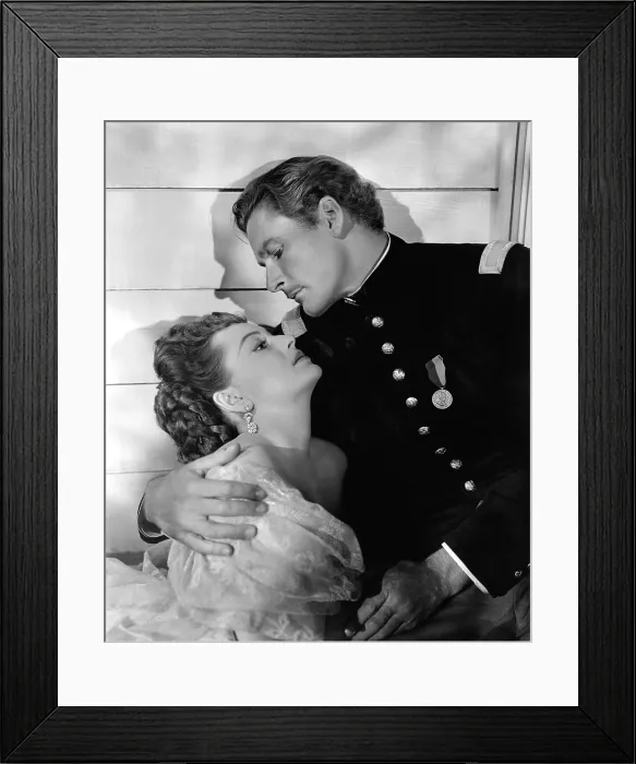 Framed Print : THEY DIED WITH THEIR BOOTS ON, from left: Olivia de Havilland, Errol flynn as George Armstrong Custer, 1941, tdwtbo1941-fsct01(tdwtbo1941-fsct01) Framed Print : THEY DIED WITH THEIR BOOTS ON, from left: Olivia de Havilland, Errol flynn as George Armstrong Custer, 1941, tdwtbo1941-fsct01(tdwtbo1941-fsct01)