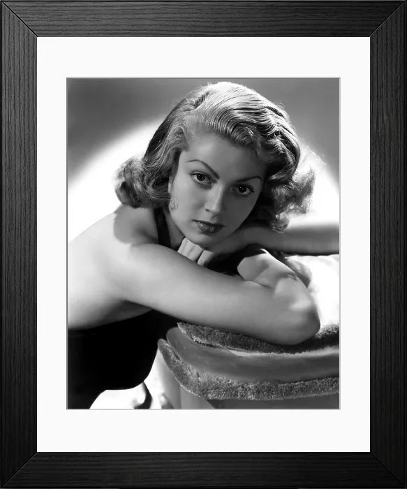 Framed Print : LANA TURNER, MGM, 1940s Framed Print : LANA TURNER, MGM, 1940s
