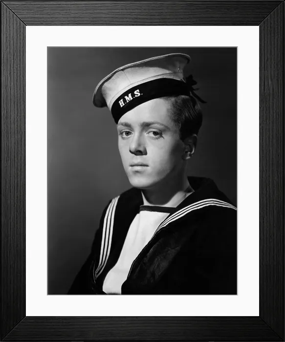 Framed Print : IN WHICH WE SERVE, Richard Attenborough, 1942 inwhichweserve-fsct11(inwhichweserve-fsct11) Framed Print : IN WHICH WE SERVE, Richard Attenborough, 1942 inwhichweserve-fsct11(inwhichweserve-fsct11)
