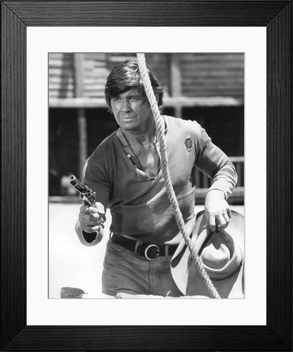 Framed Print : ONCE UPON A TIME IN THE WEST, Charles Bronson, 1968 ouatitw1968-fsct03(ouatitw1968-fsct03)