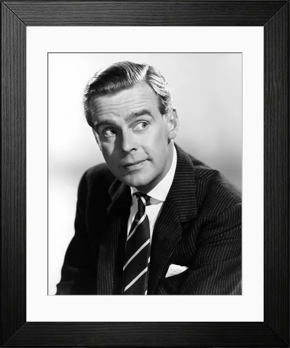 Framed Print : SCHOOL FOR SCOUNDRELS, Ian Carmichael, 1960, sfs1959mt-fsct05, Photo by: Everett Collection (sfs1959mt-fsct05)