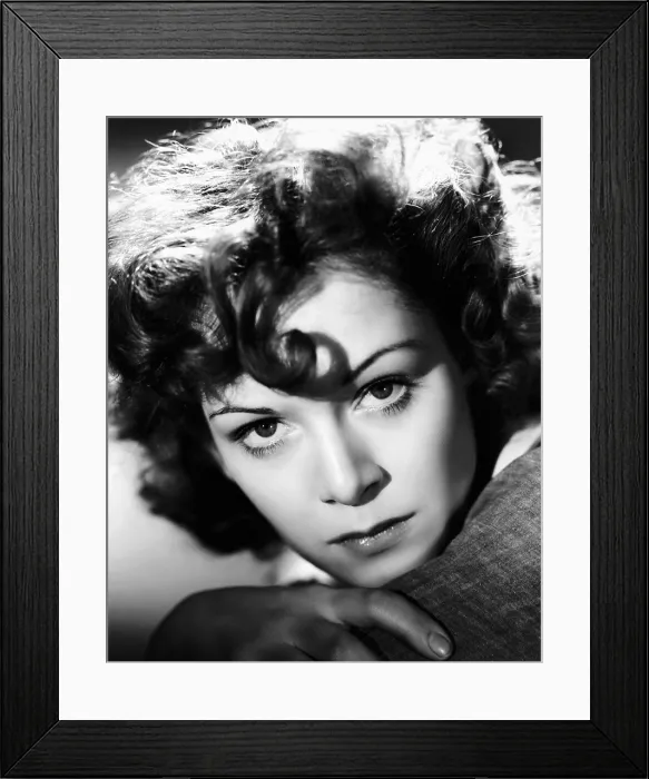 Framed Print : GOOD-TIME GIRL, Jean Kent, 1948, 5017272-jean kent, Photo by: Everett Collection (5017272-jean kent)