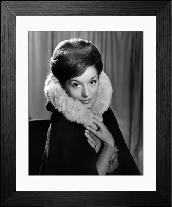 Framed Print : THE GORGON, Barbara Shelley, 1964 thegorgon1964-fsct14(thegorgon1964-fsct14) Framed Print : THE GORGON, Barbara Shelley, 1964 thegorgon1964-fsct14(thegorgon1964-fsct14)